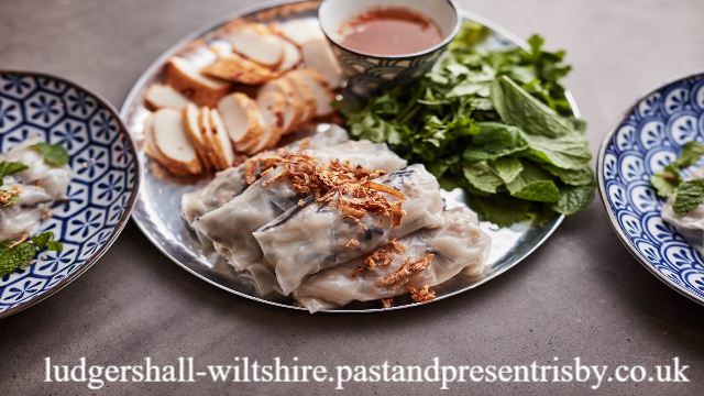 Banh Cuon: Kuliner Tradisional Vietnam dengan Sensasi Lembut dan Gurih